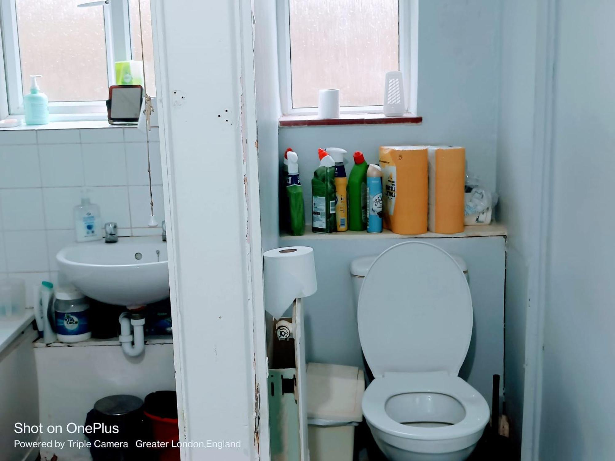 London'S Bed With Breakfast & Free Parking Apartment ภายนอก รูปภาพ